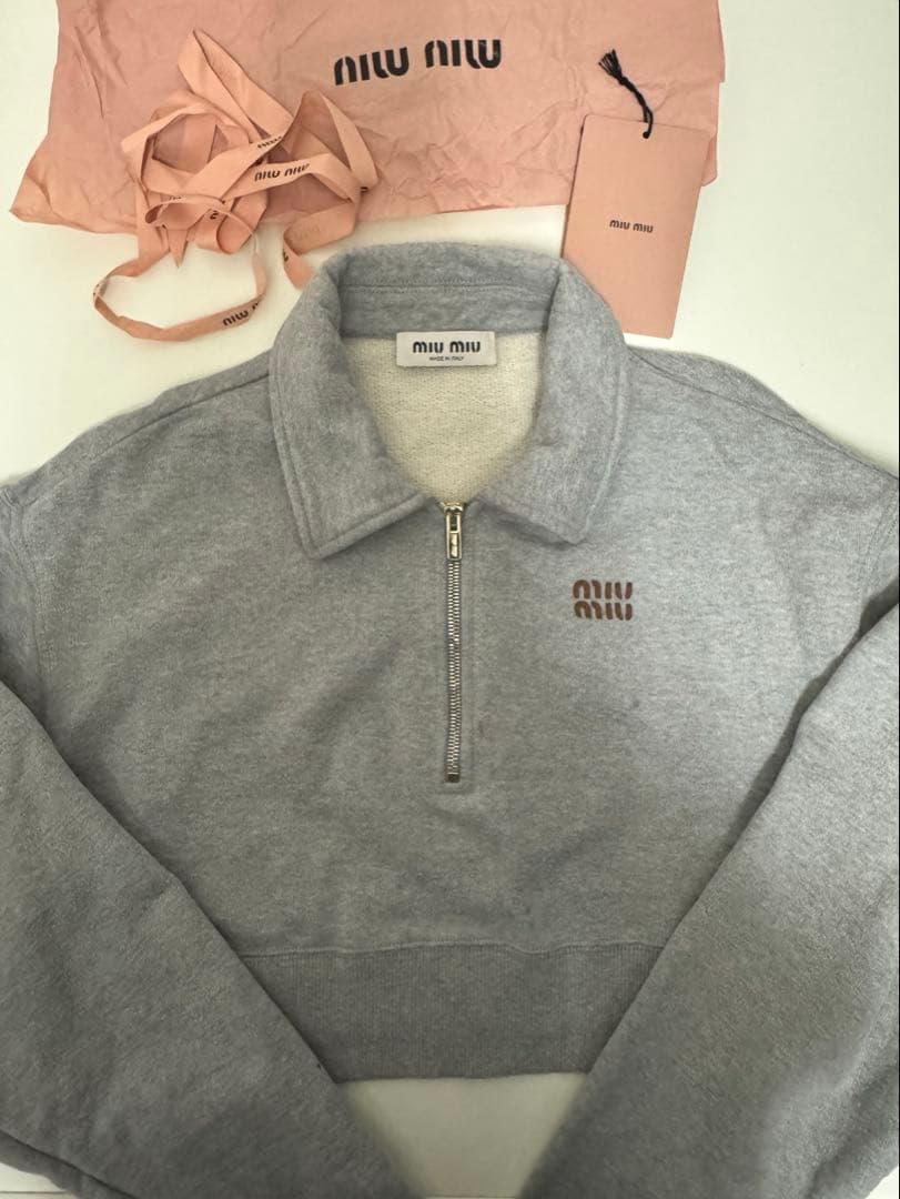 MIUMIU ハーフファスナー付 スウェットシャツ Sサイズ