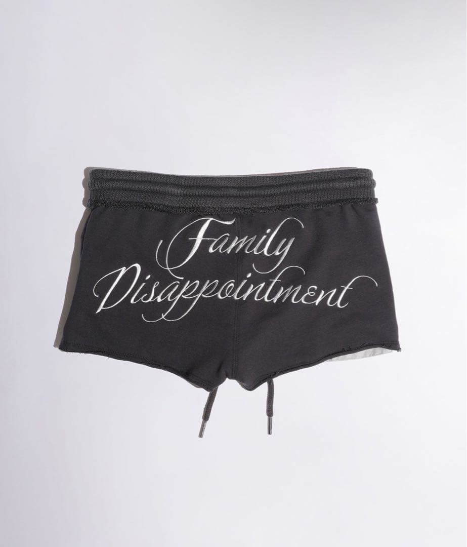 バッドシードショーツ