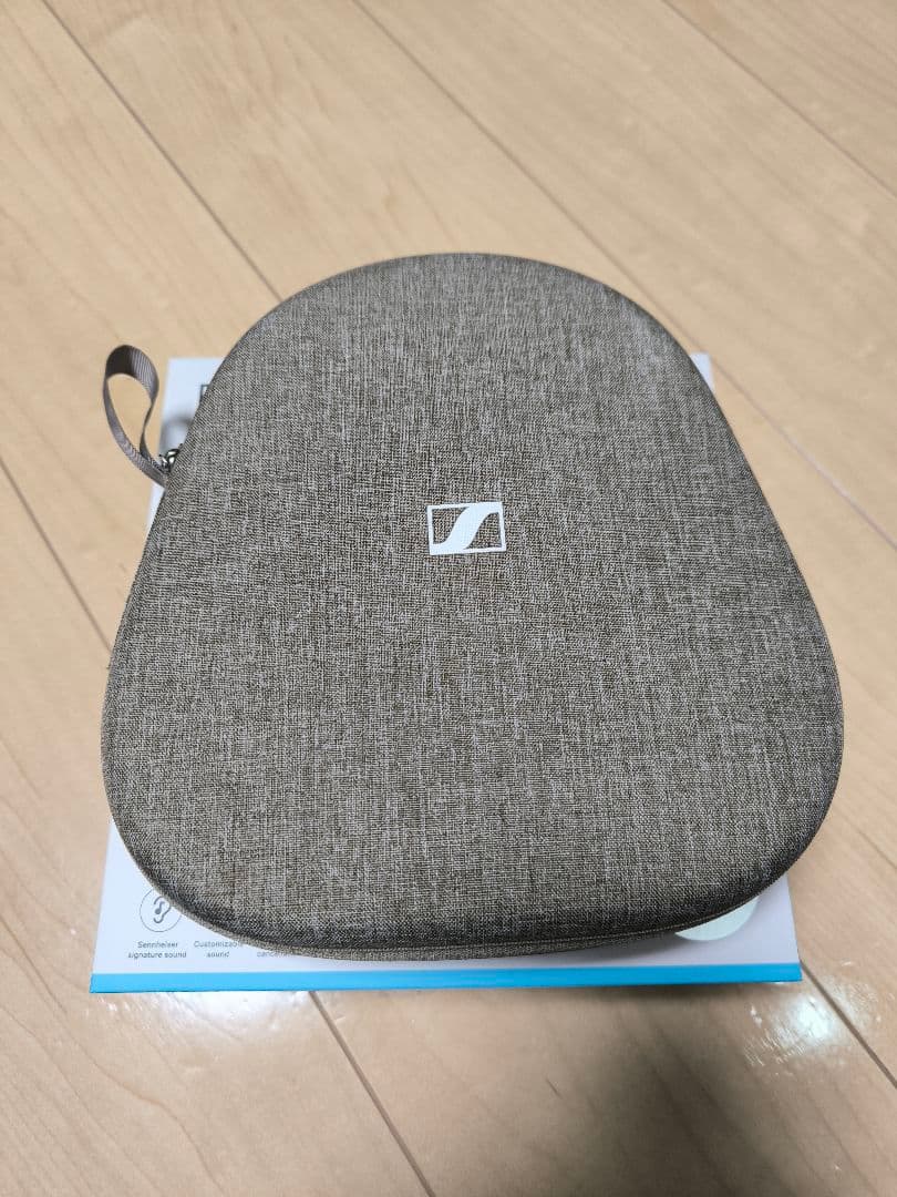 【美品】Sennheiser Momentum 4 Wireless