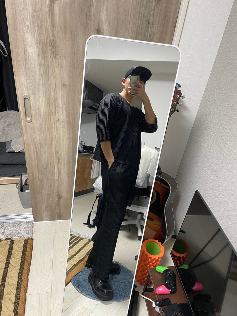 プリーツパンツ　黒　サイズ2 オムプリッセイッセイミヤケ　ベルトループ