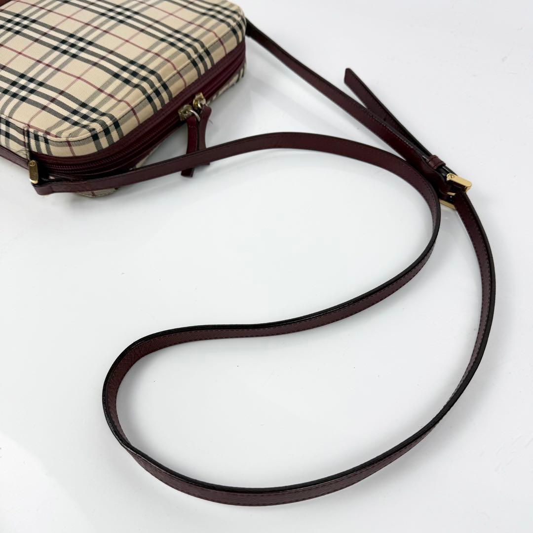 バーバリー ショルダーバッグ ノバチェック キャンバス サフィアーノレザー 赤