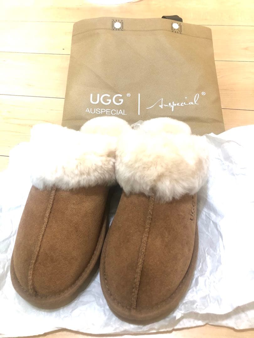 靴 UGG Comfortable Muffin Scuff Slippers