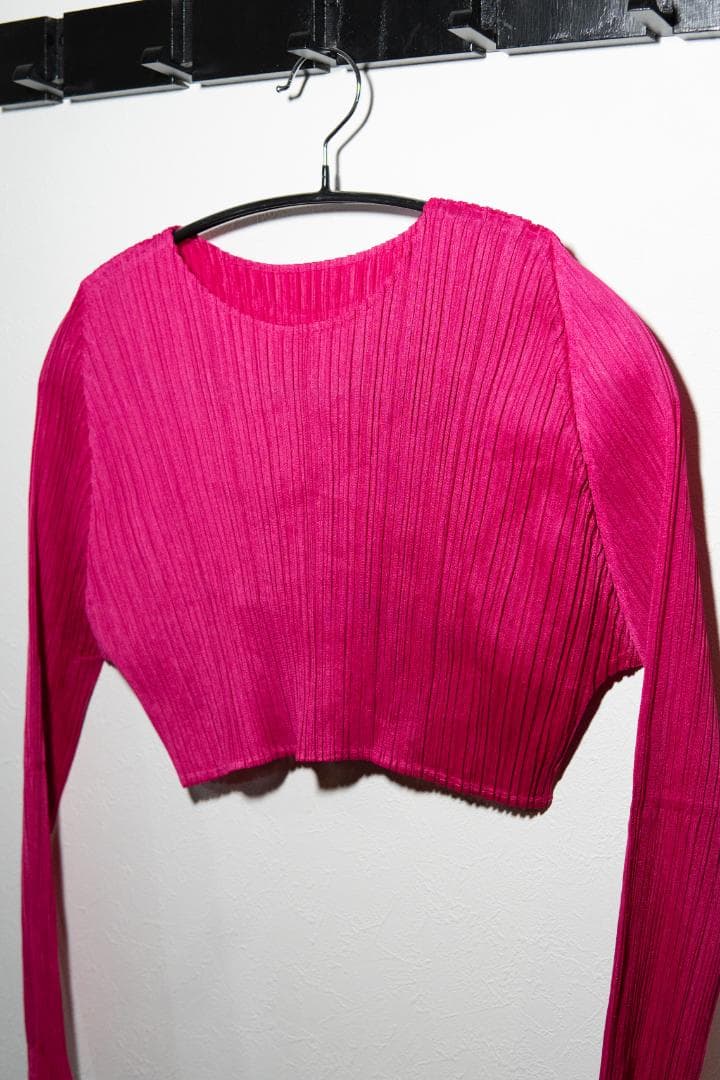 未使用　PLEATS PLEASE ISSEY MIYAKE トップス サイズ3