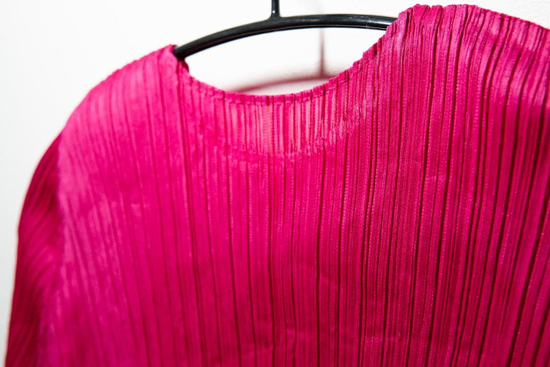未使用　PLEATS PLEASE ISSEY MIYAKE トップス サイズ3