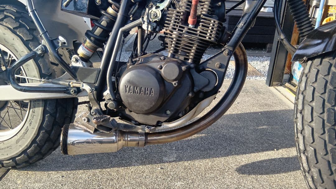 け*K様 TW200　スーパートラップマフラー