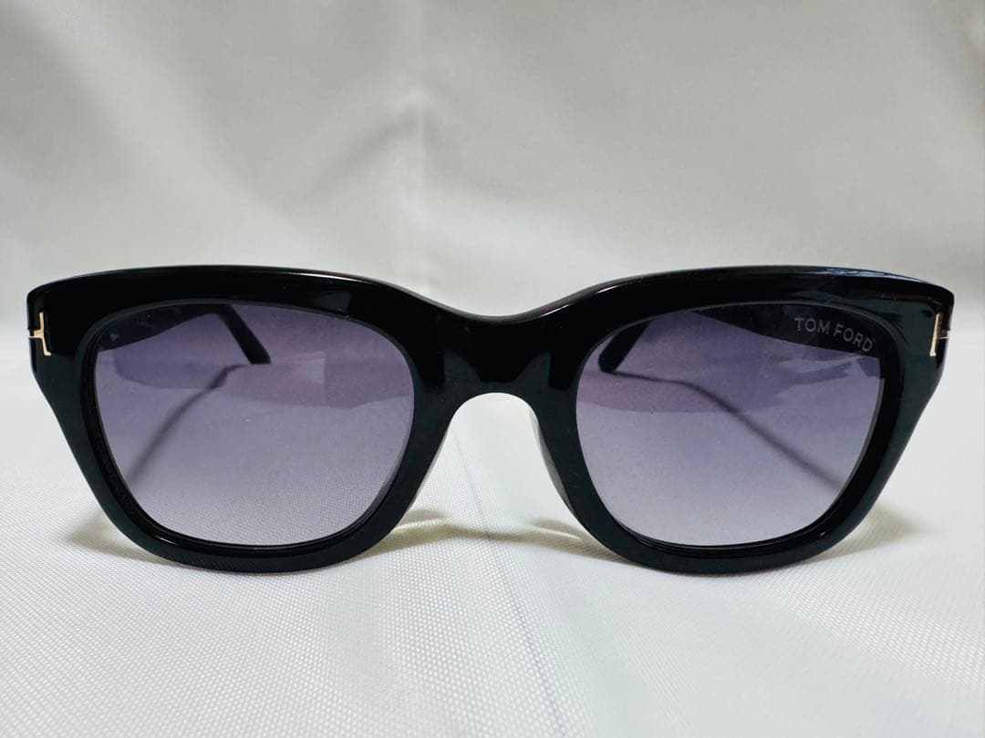 トムフォード サングラス アジアンフィット スノードン TF0237D 01B