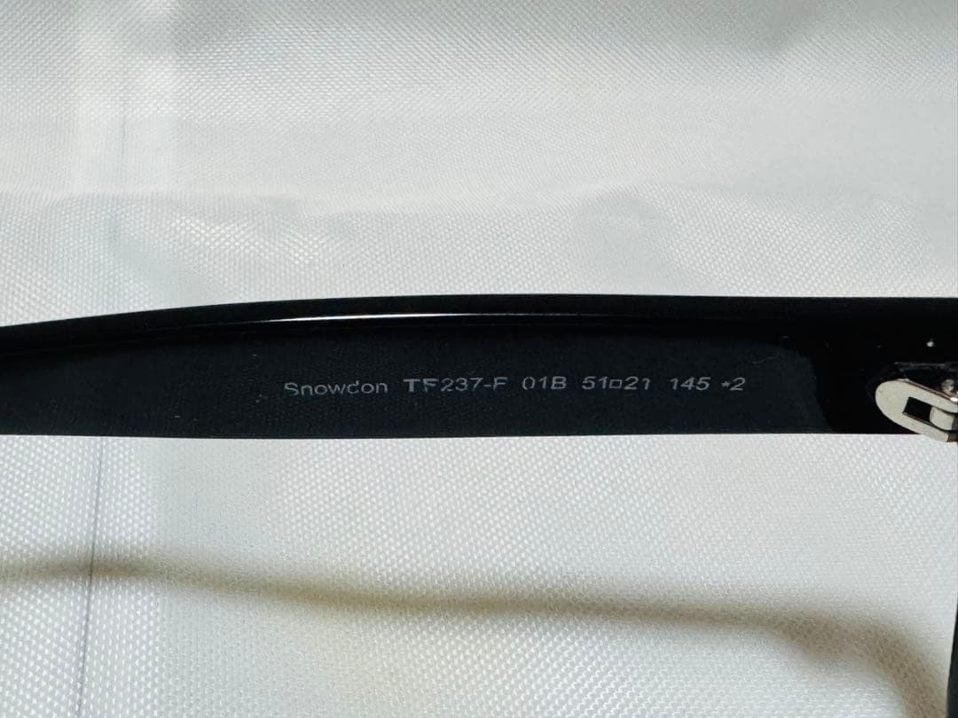 トムフォード サングラス アジアンフィット スノードン TF0237D 01B