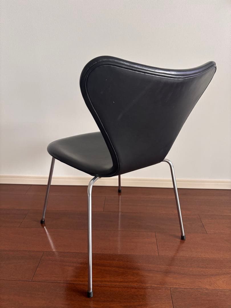 【ピッシー】セブンチェア　レザー張り　ヴィンテージ