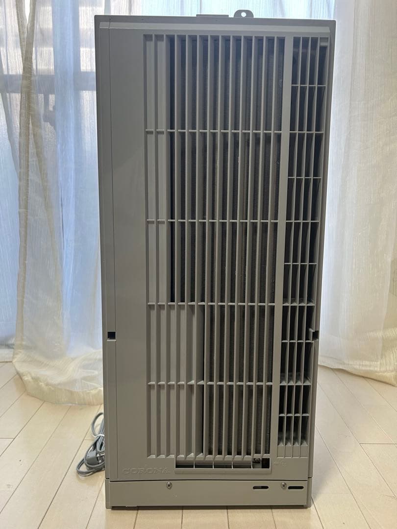 ほぼ未使用/CORONA 窓用エアコンCW-F1624R-WS/5年延長保証付