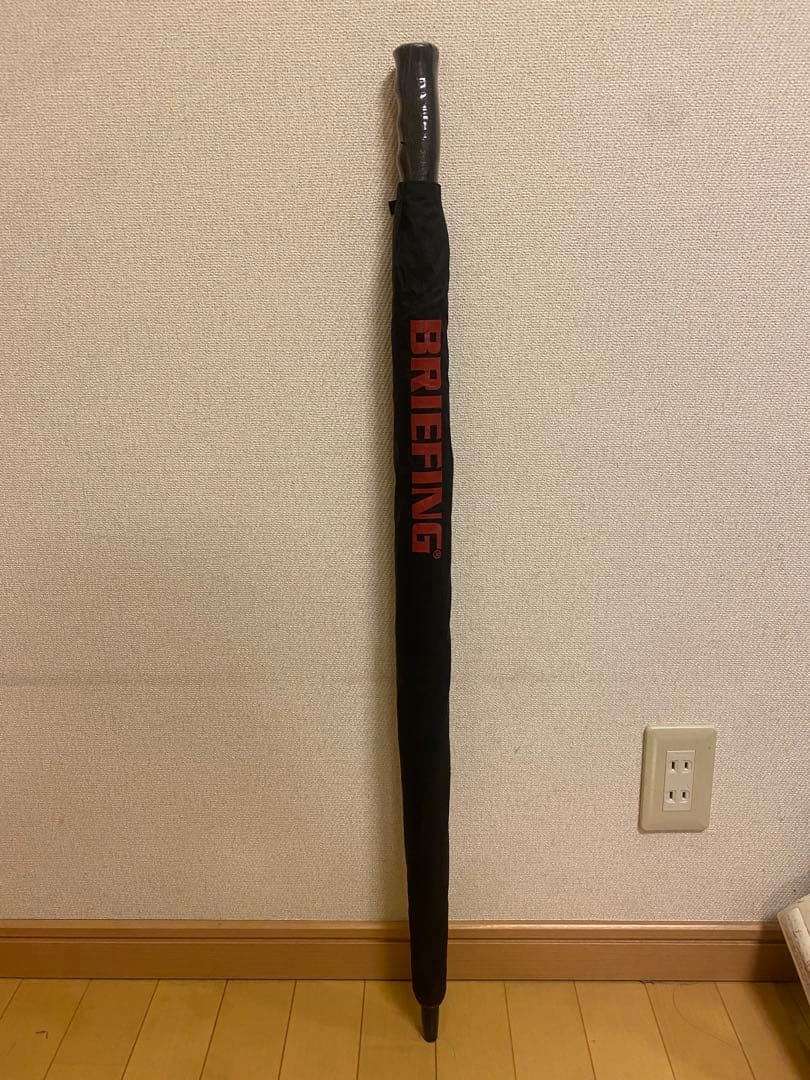 BRIEFING ゴルフ用傘 大きめ 黒/赤