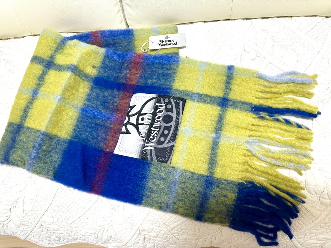 新品ダグ付きVivienne Westwood☆チェックマフラーふわふわモヘア青