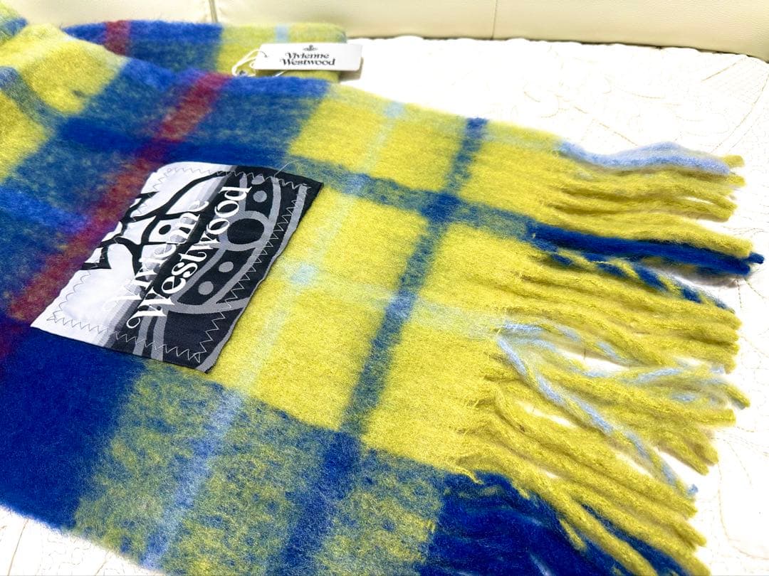 新品ダグ付きVivienne Westwood☆チェックマフラーふわふわモヘア青