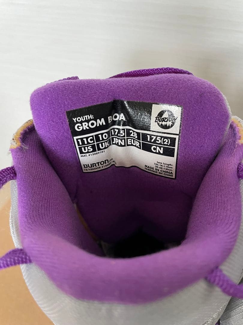 バートン　キッズ　スノーボード　グロム　ブーツ　BURTON