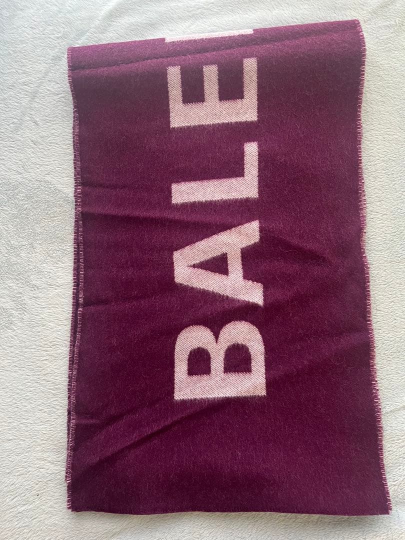 BALENCIAGA バレンシアガ マフラー