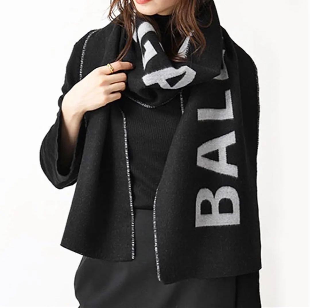 BALENCIAGA バレンシアガ マフラー