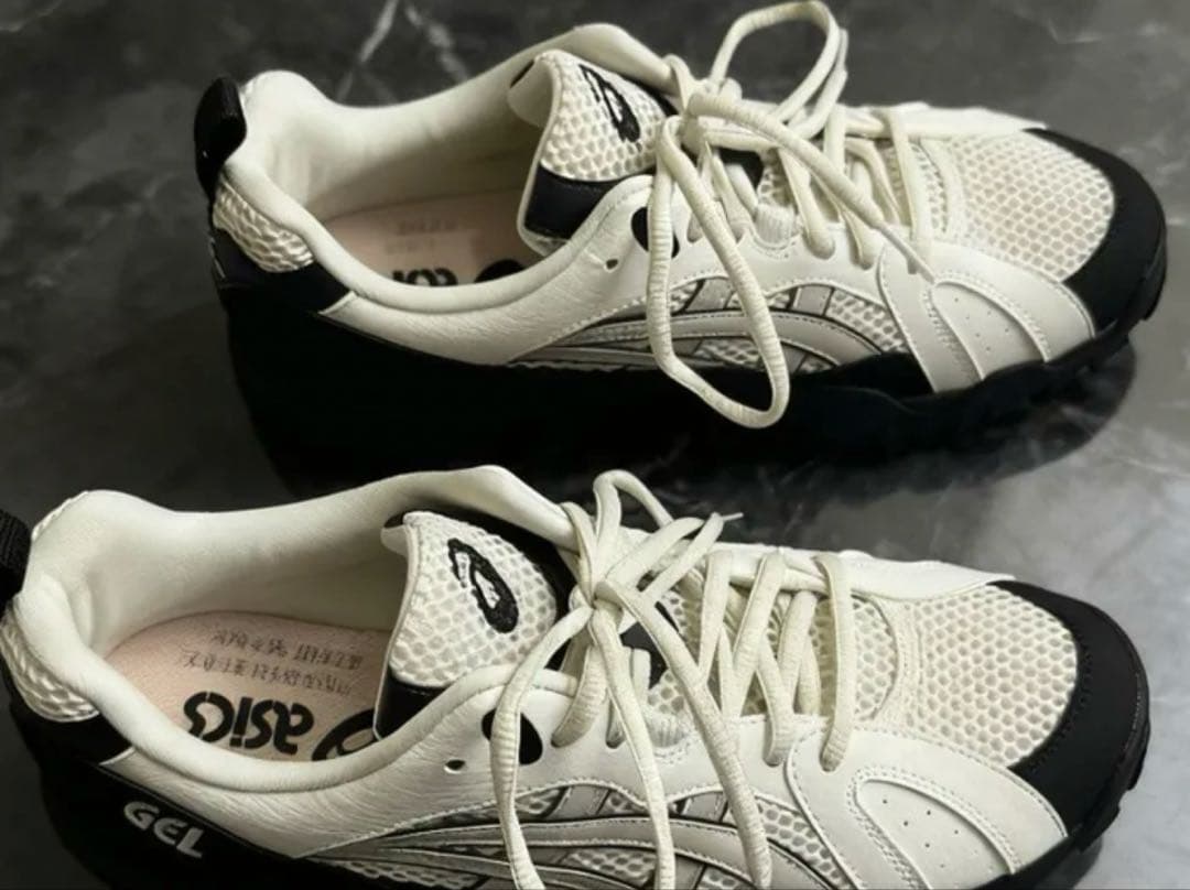 ★Asics★アシックス GEL-TRUCKユニセックス カジュアルシューズ