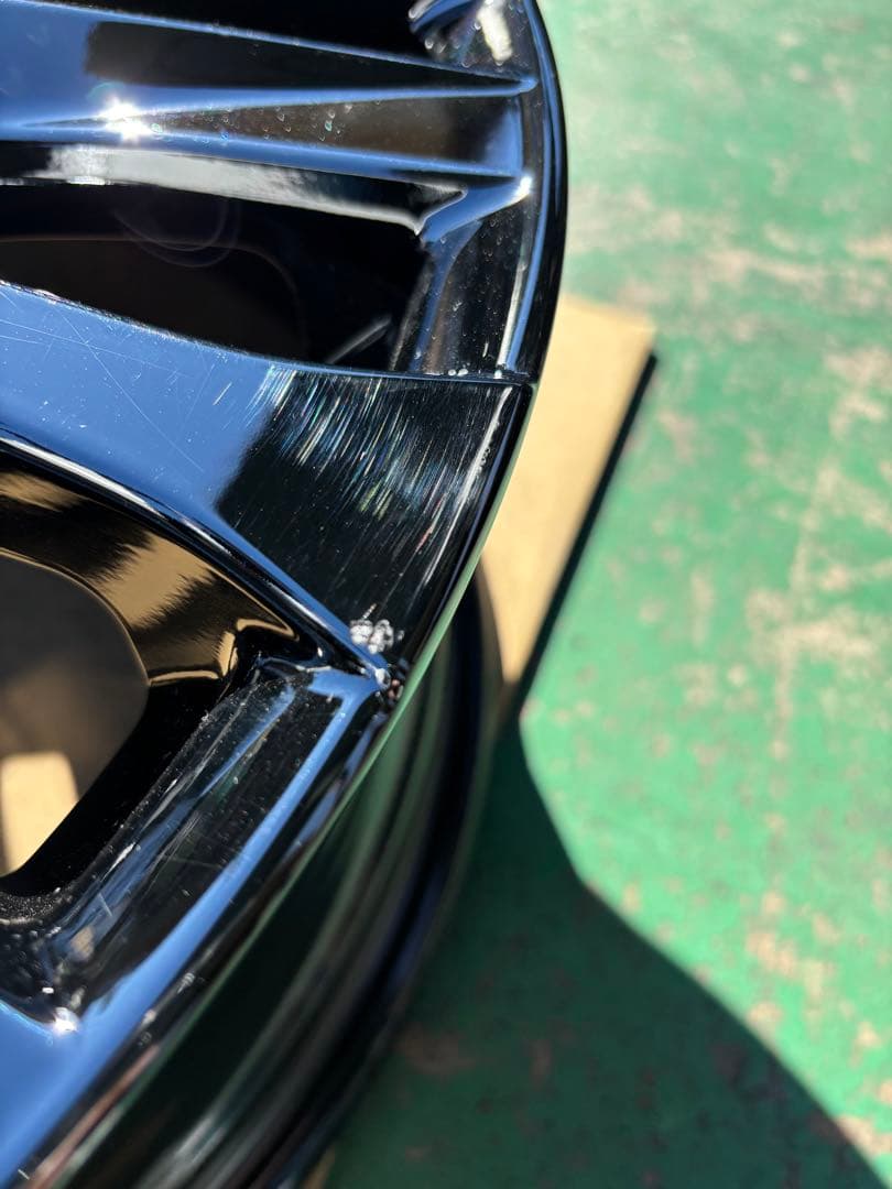 40 ヴェルファイア　純正19インチ　1本　未走行