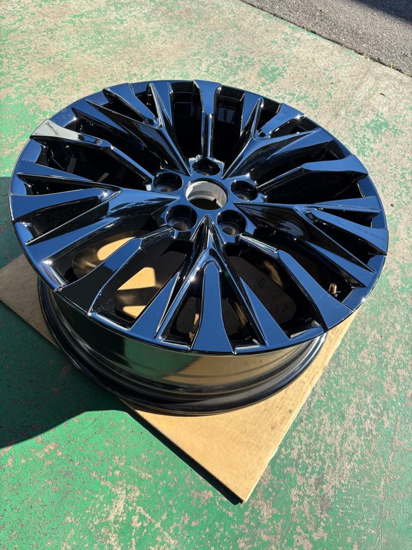 40 ヴェルファイア　純正19インチ　1本　未走行