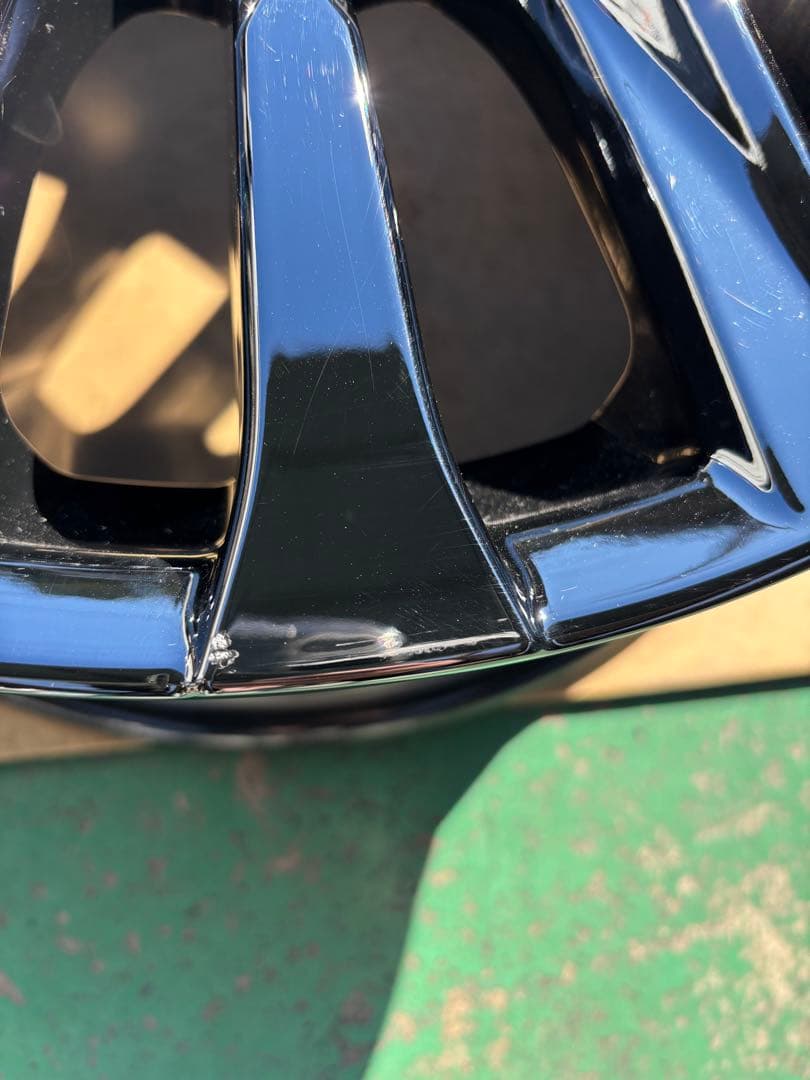 40 ヴェルファイア　純正19インチ　1本　未走行