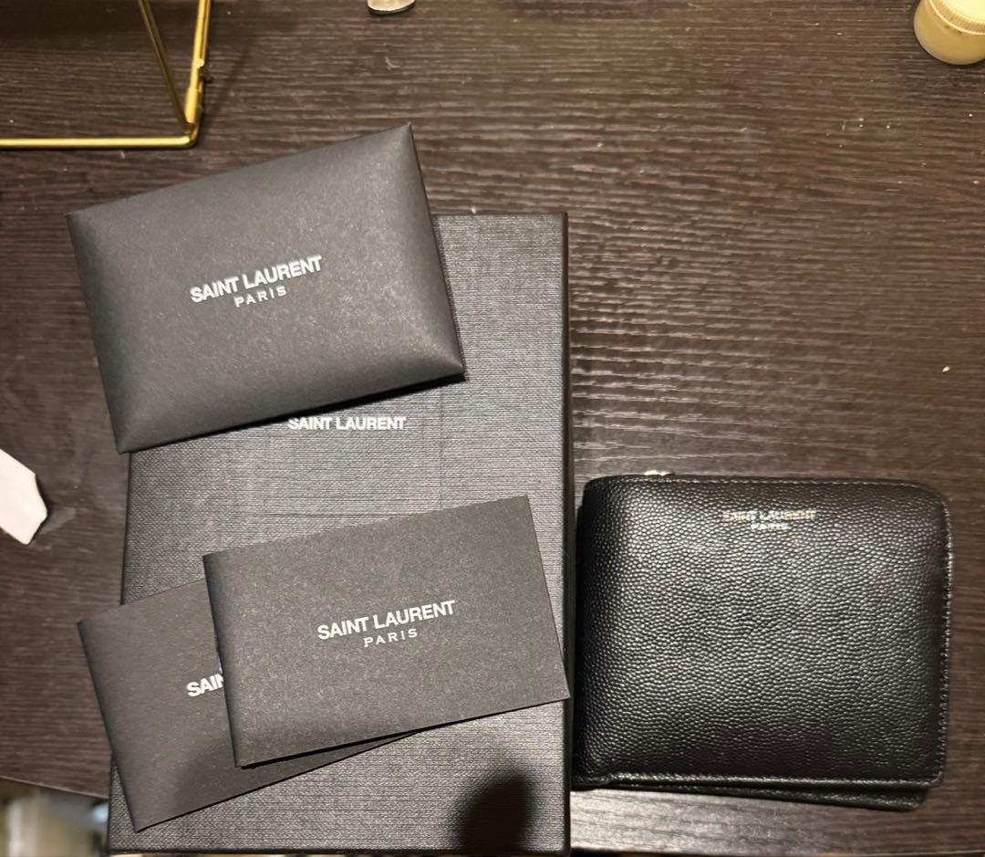 SAINT LAURENT イースト/ウェスト ジップウォレット