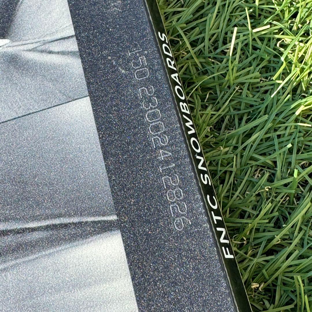 23-24年 FNTC TNTC 150cmスノーボード