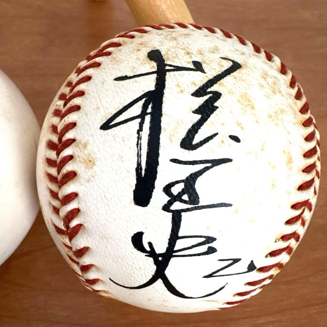 読売巨人軍　サイン色紙　サインボール　ボールスタンド
