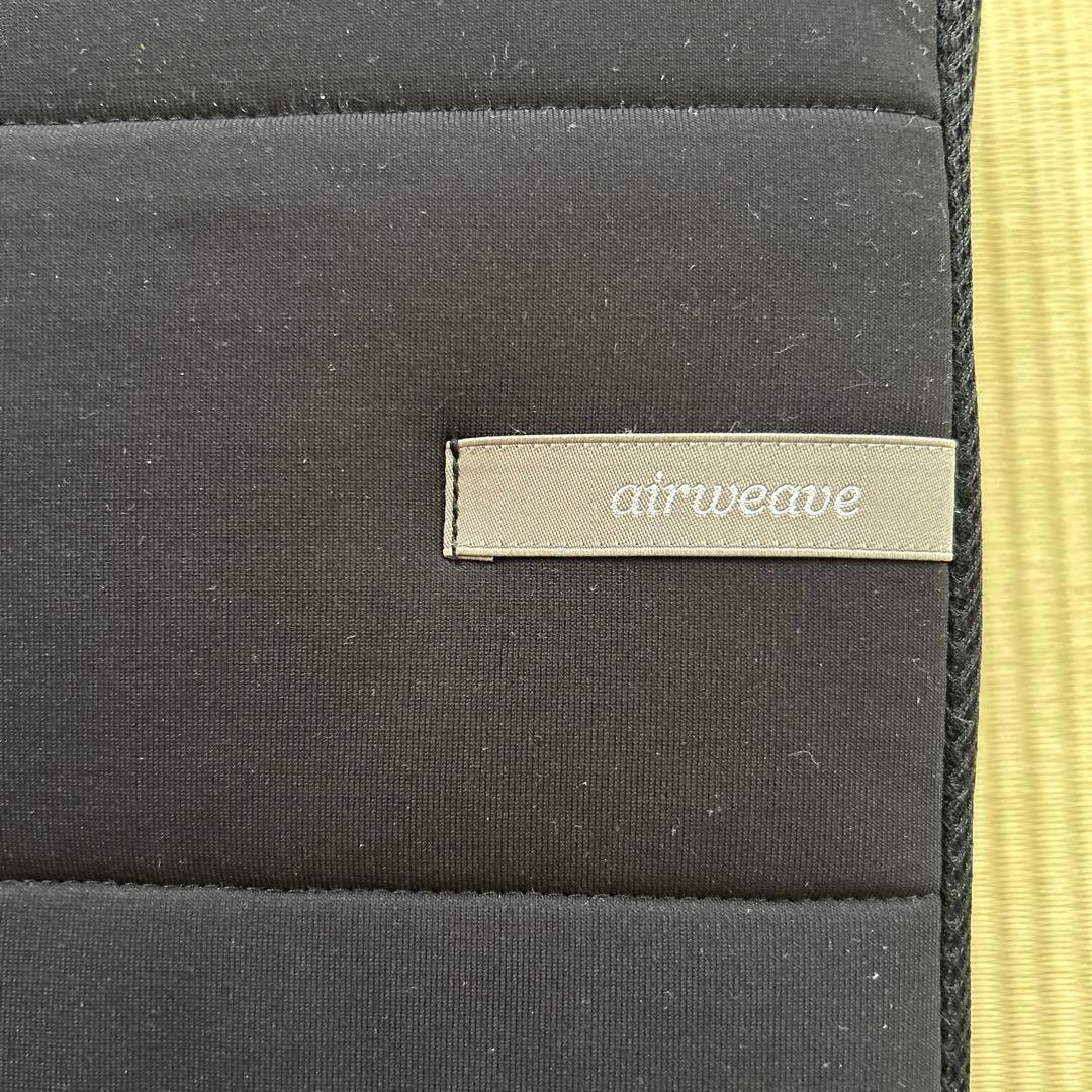 k*e様 airweave 黒い折りたたみクッション