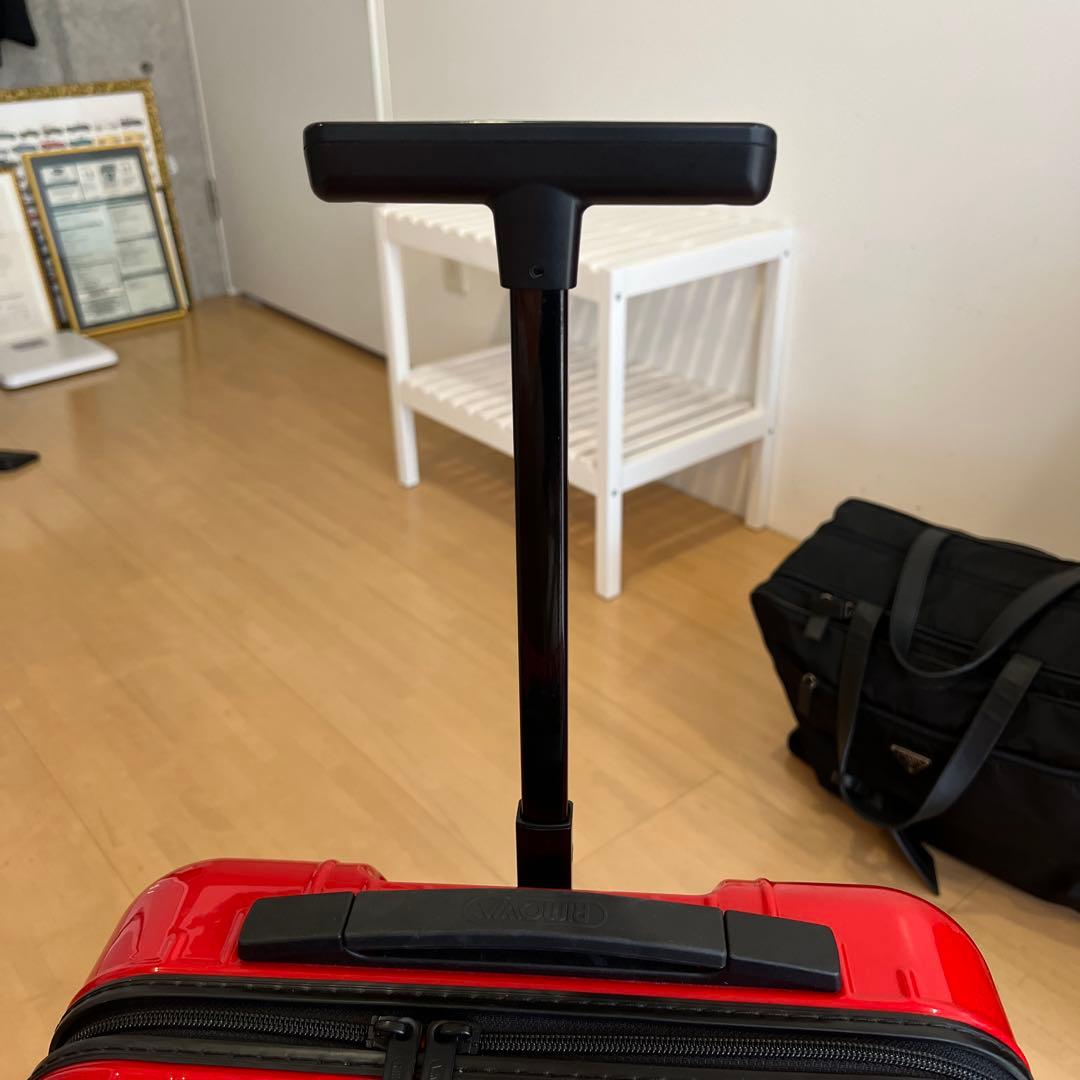 RIMOWA リモワサルサエアー　レッド