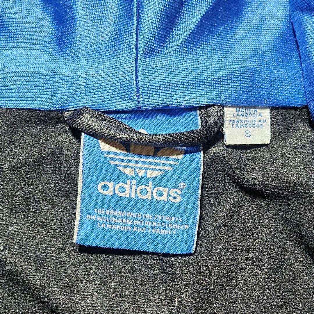 ゆうadidasアディダスCHILE62 ジップアップフーディートラックジ