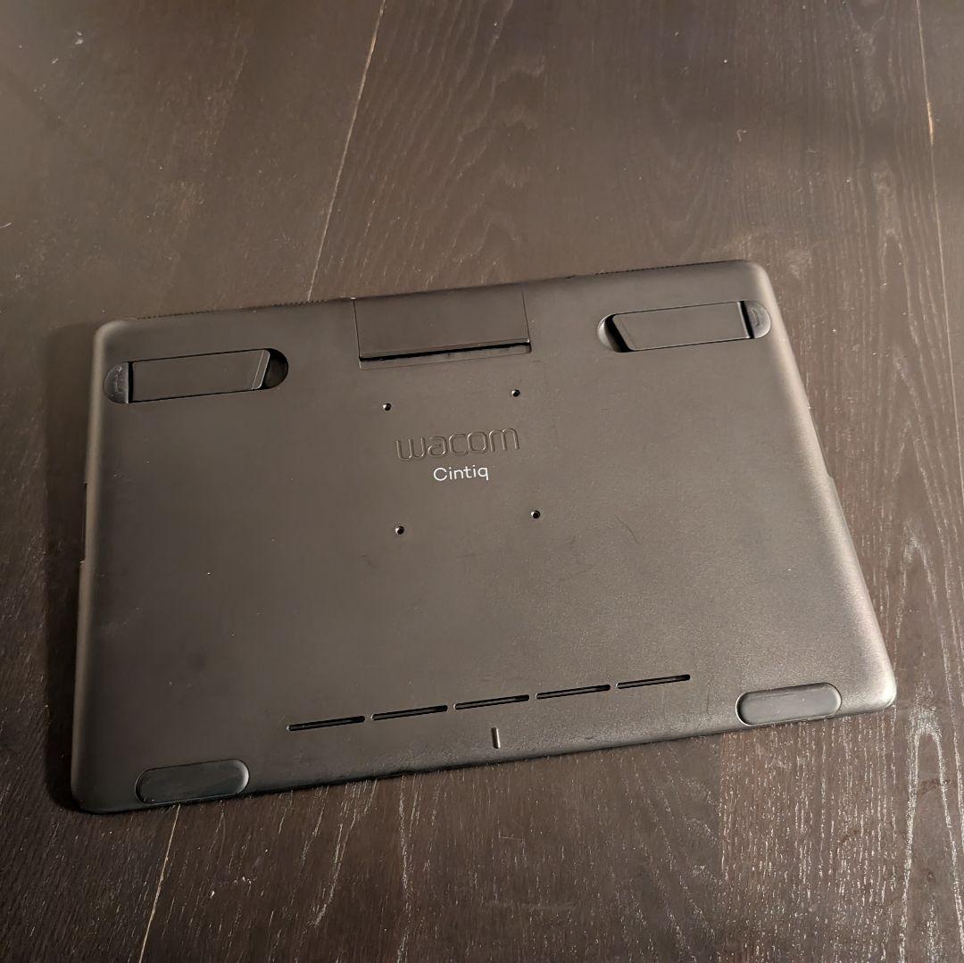 ワコム 液タブ Wacom Cintiq 16 FHD DTK1660K1D