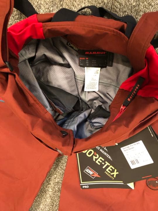 マムート　レディース　スノーパンツ　GORE-TEX Sサイズ