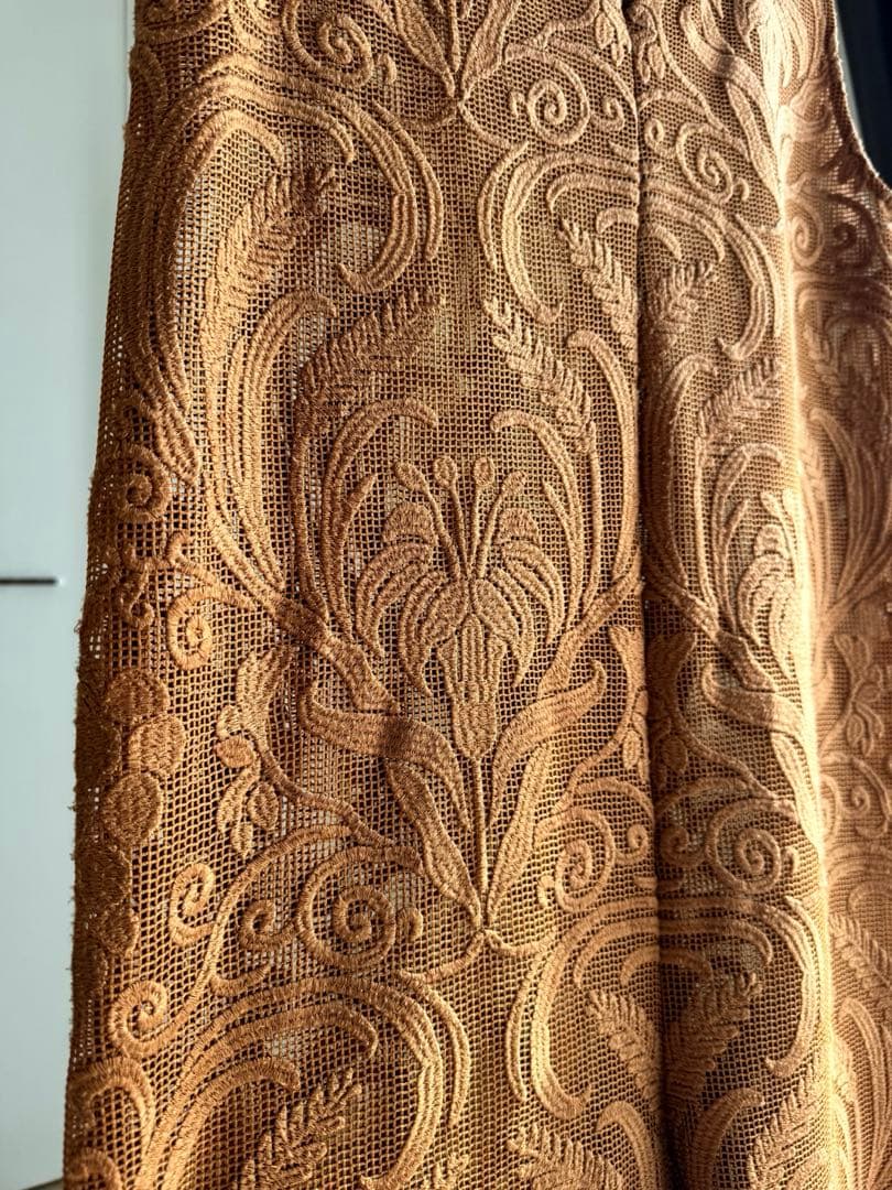 AMERI CHLOE V NECK ROMPERS アメリヴィンテージ