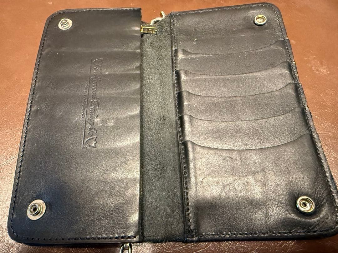 HTC フラワースタッズ　ウォレット