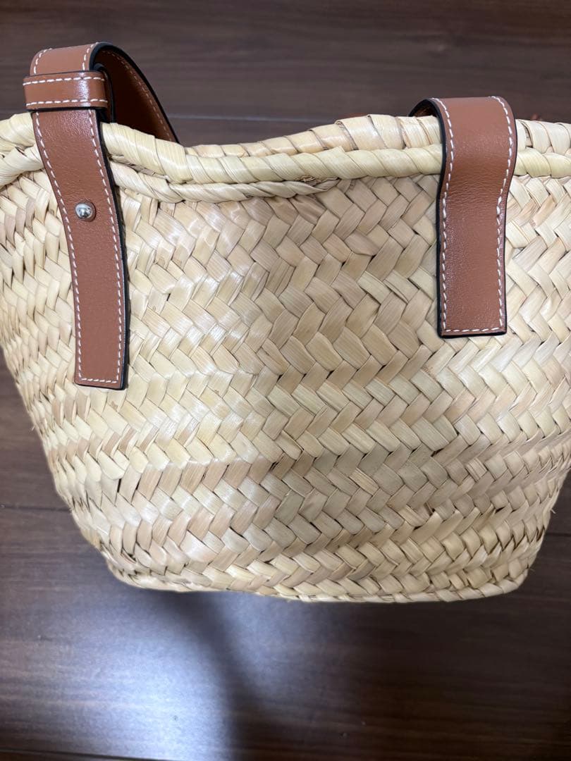 LOEWE かごバッグ シェルポーチ付き
