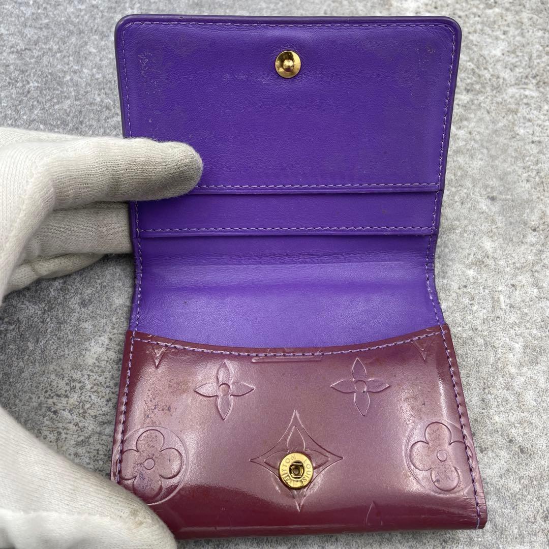 【希少】ルイヴィトン ヴェルニ 折り財布 紫 レッド系