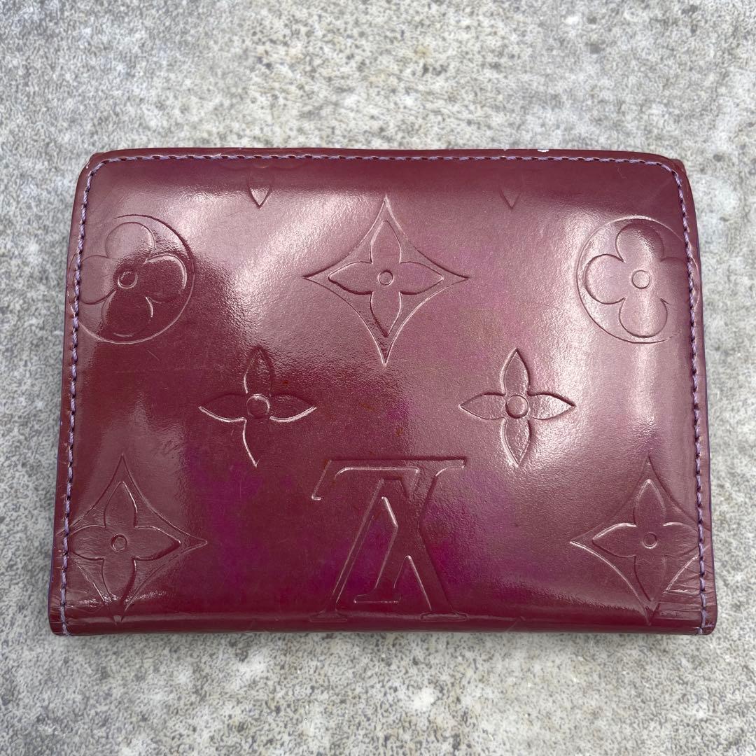 【希少】ルイヴィトン ヴェルニ 折り財布 紫 レッド系