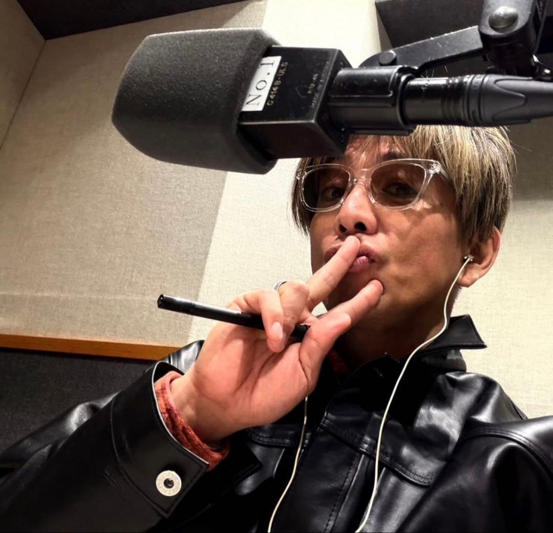 K*I様 OWNDAYS サングラス　木村拓哉　プライベート着用　調光　キムタク