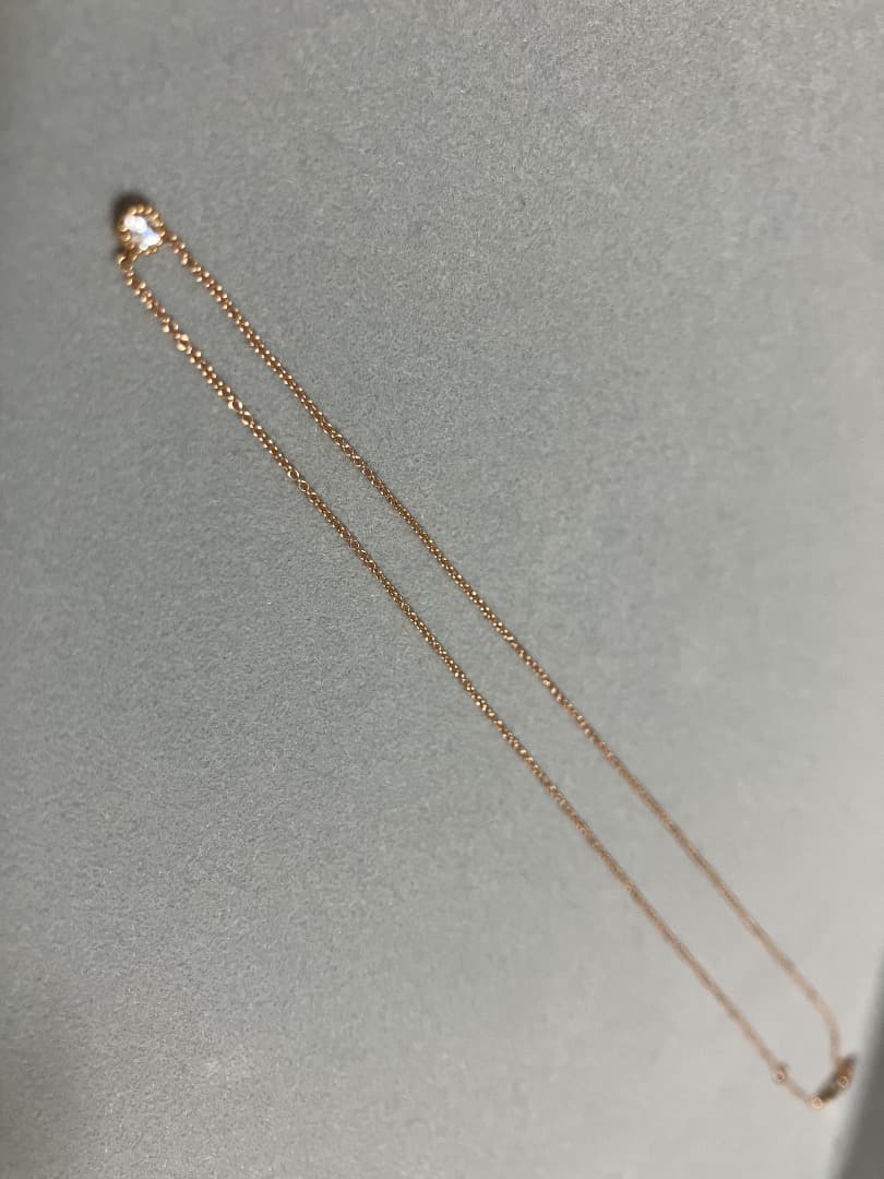 ゴールドチェーンネックレス クリアストーン付き