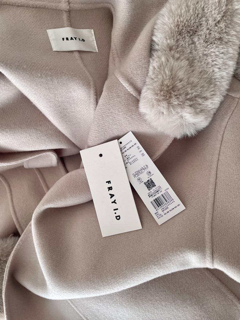 【ほぼ新品】2025A/W ファーリバーミドルコート