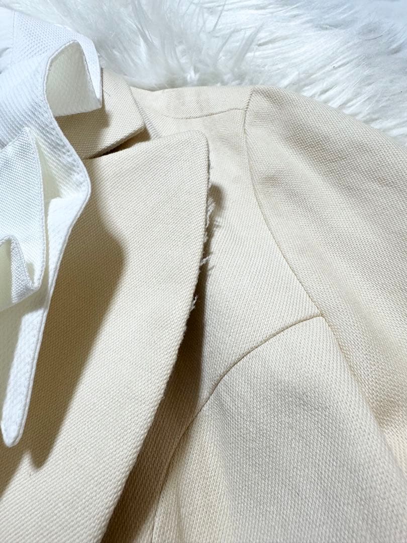 美品 ランウェイ ルイヴィトン フラワー フリル ジャケット 38 ベージュ