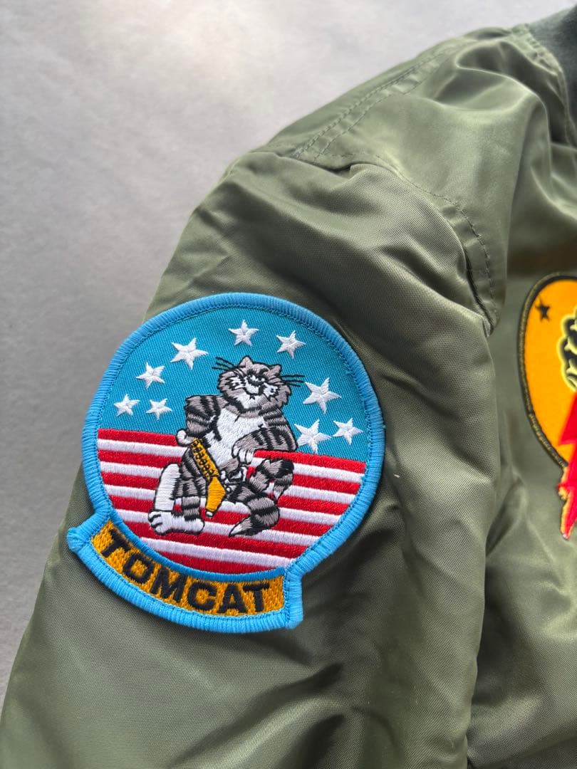 【新品未使用】TOP GUN MA-1 ジャケット オリーブグリーン アルファ社