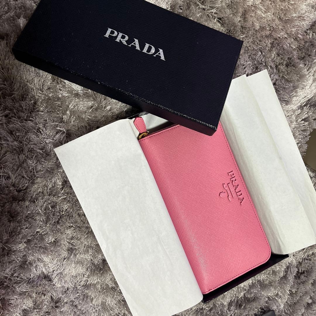 【新品未使用】PRADA 長財布