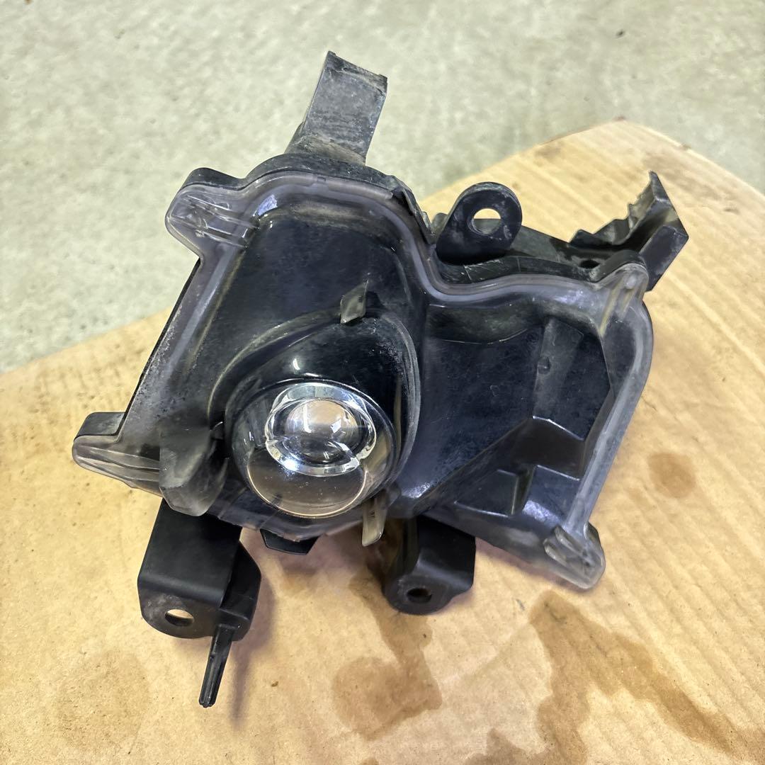 LS600h後期 Fスポーツ フォグランプ