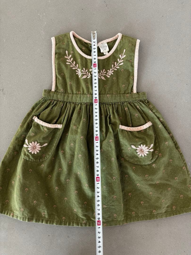 apolina 刺繍　ワンピース