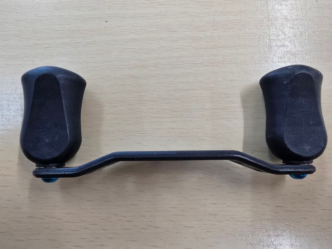 バス釣り KTF IXA オフセットカーボンハンドル ブルー ダイワ用