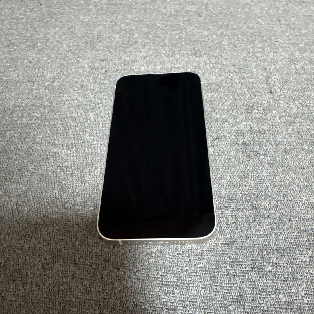 iPhone 13 ホワイト本体128GB SIMフリー