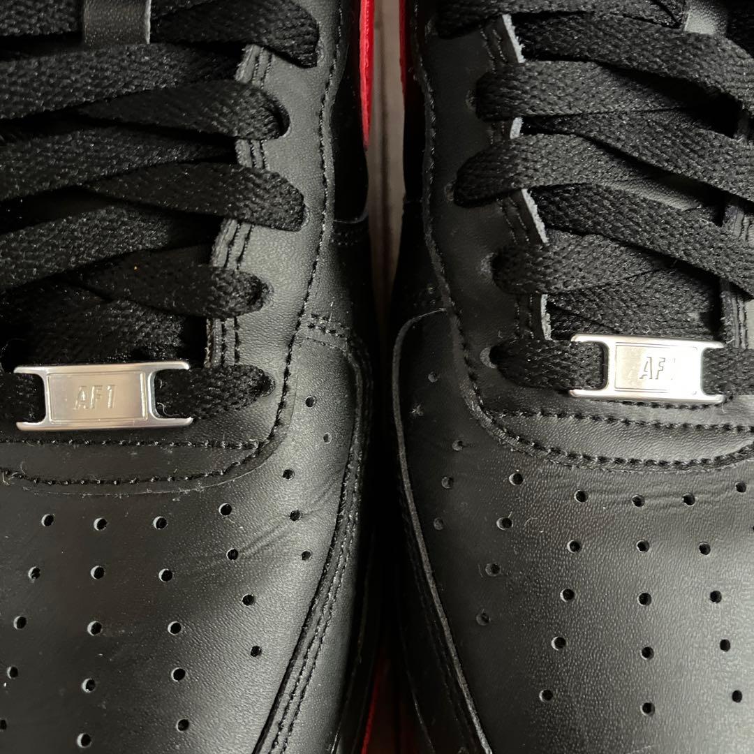 NIKE エアフォース1'07 ブラック✖️レッド