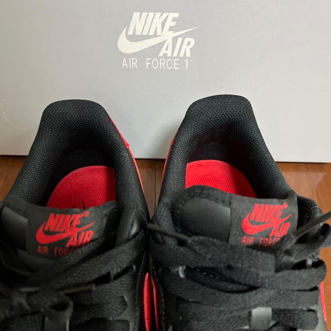 NIKE エアフォース1'07 ブラック✖️レッド