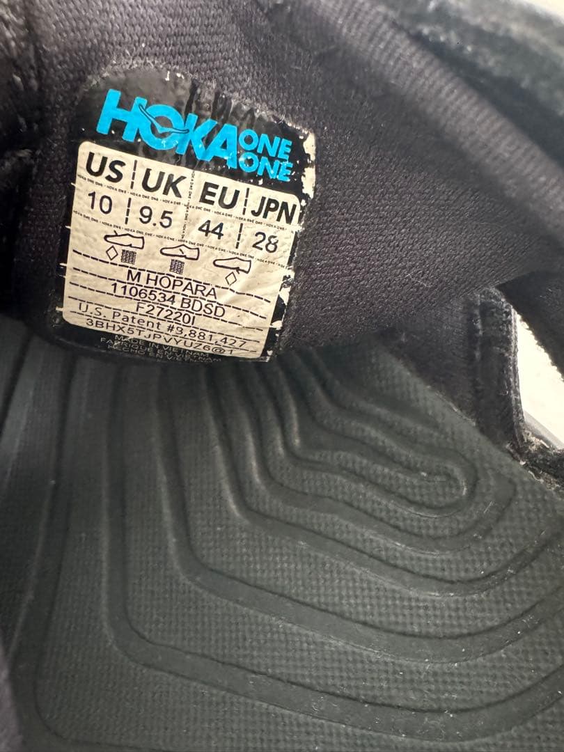 HOKA ONEアウトドアシューズ ブラック