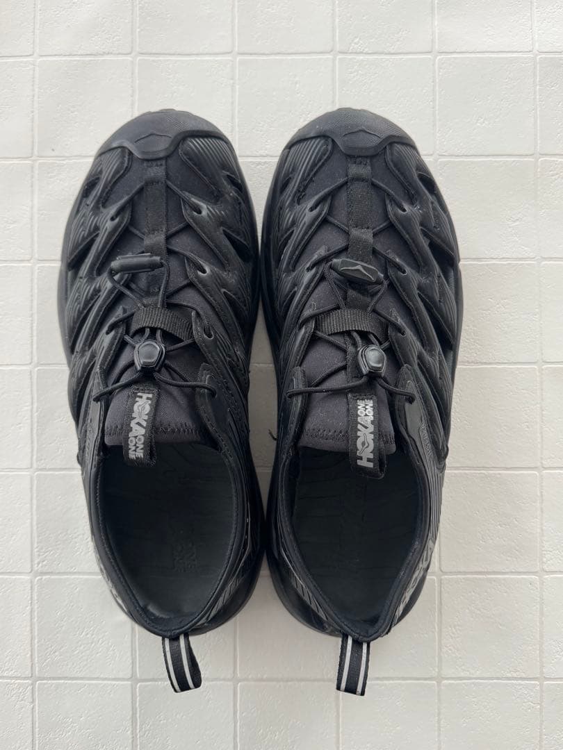 HOKA ONEアウトドアシューズ ブラック
